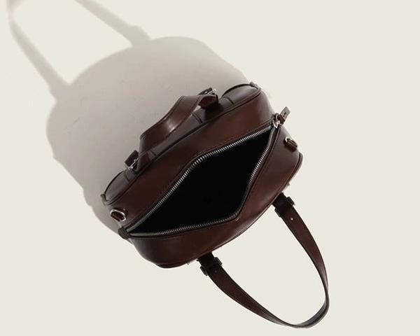 Retro handheld versatile crossbody bag