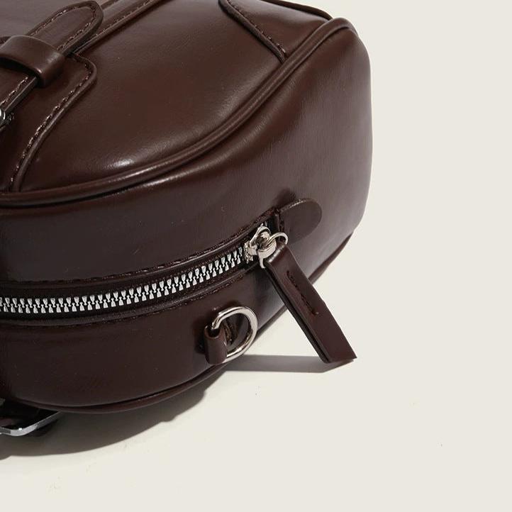 Retro handheld versatile crossbody bag