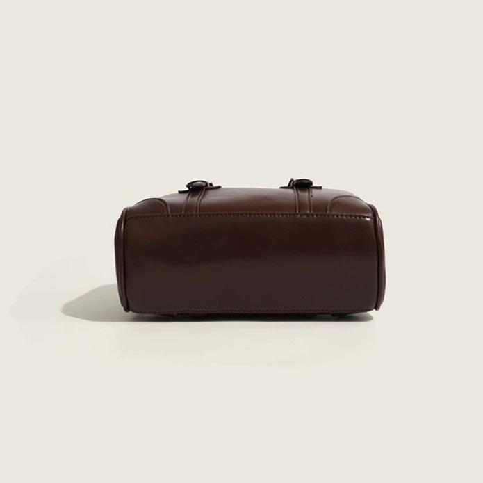 Retro handheld versatile crossbody bag