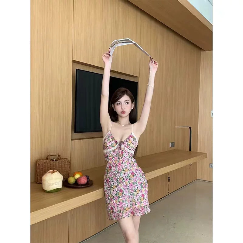 Princess Polly original European and American lace patchwork camisole dress sexy V-neck slim fit hip hugging long skirt
