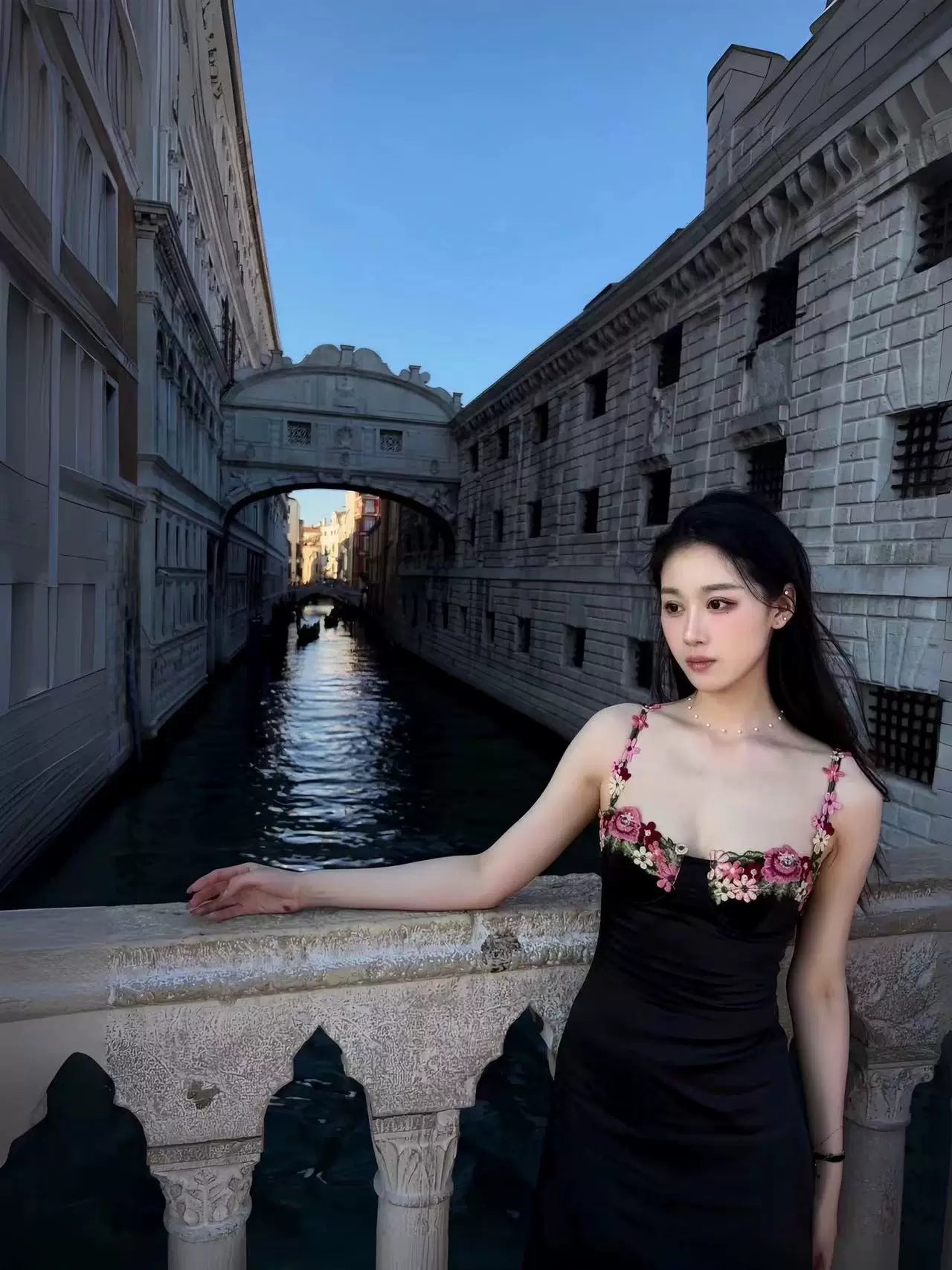 Princess Polly European and American spicy girl style satin dress embroidered suspender slimming dress sexy dress