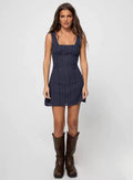 Princess Polly sexy spicy girl square neckline dew sweet lace lace lace slim fit sleeveless short skirt dress