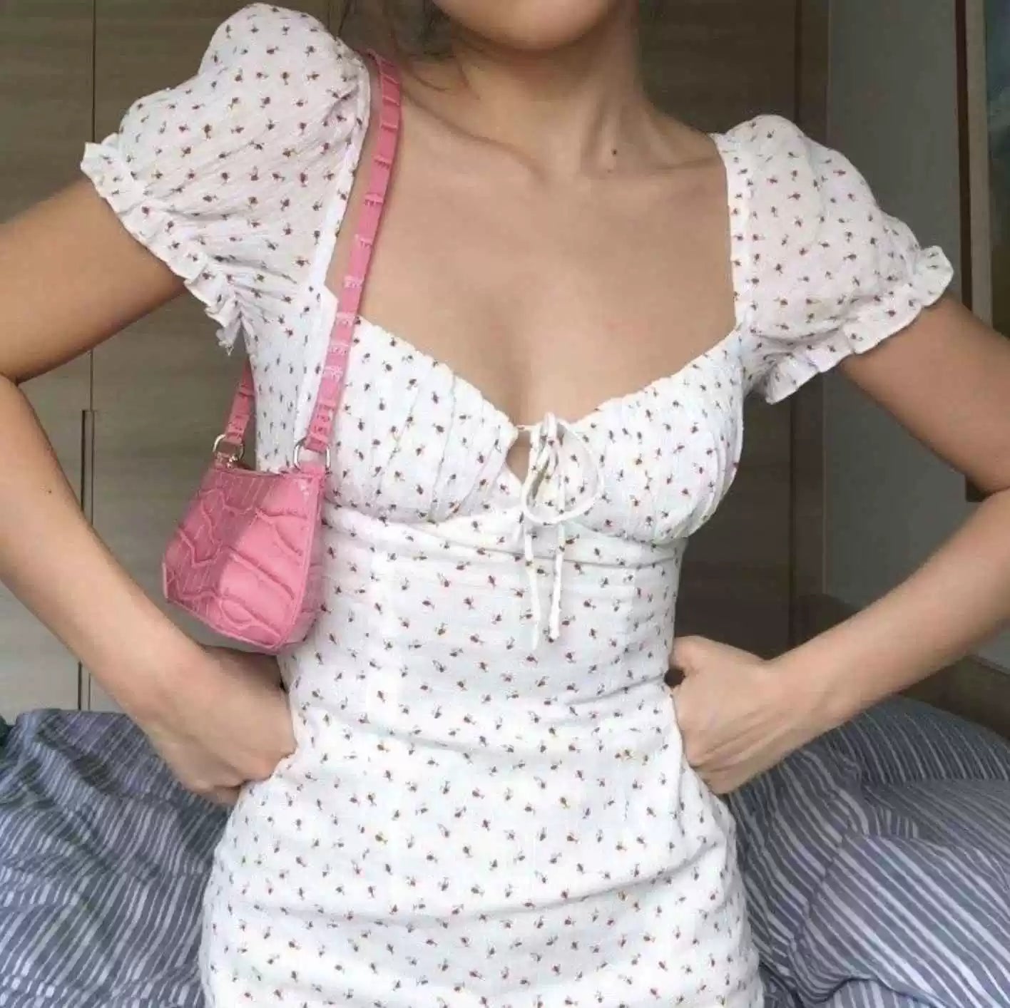 Princess Polly European and American hot girl pure desire style French suspender small sexy vacation style floral dress