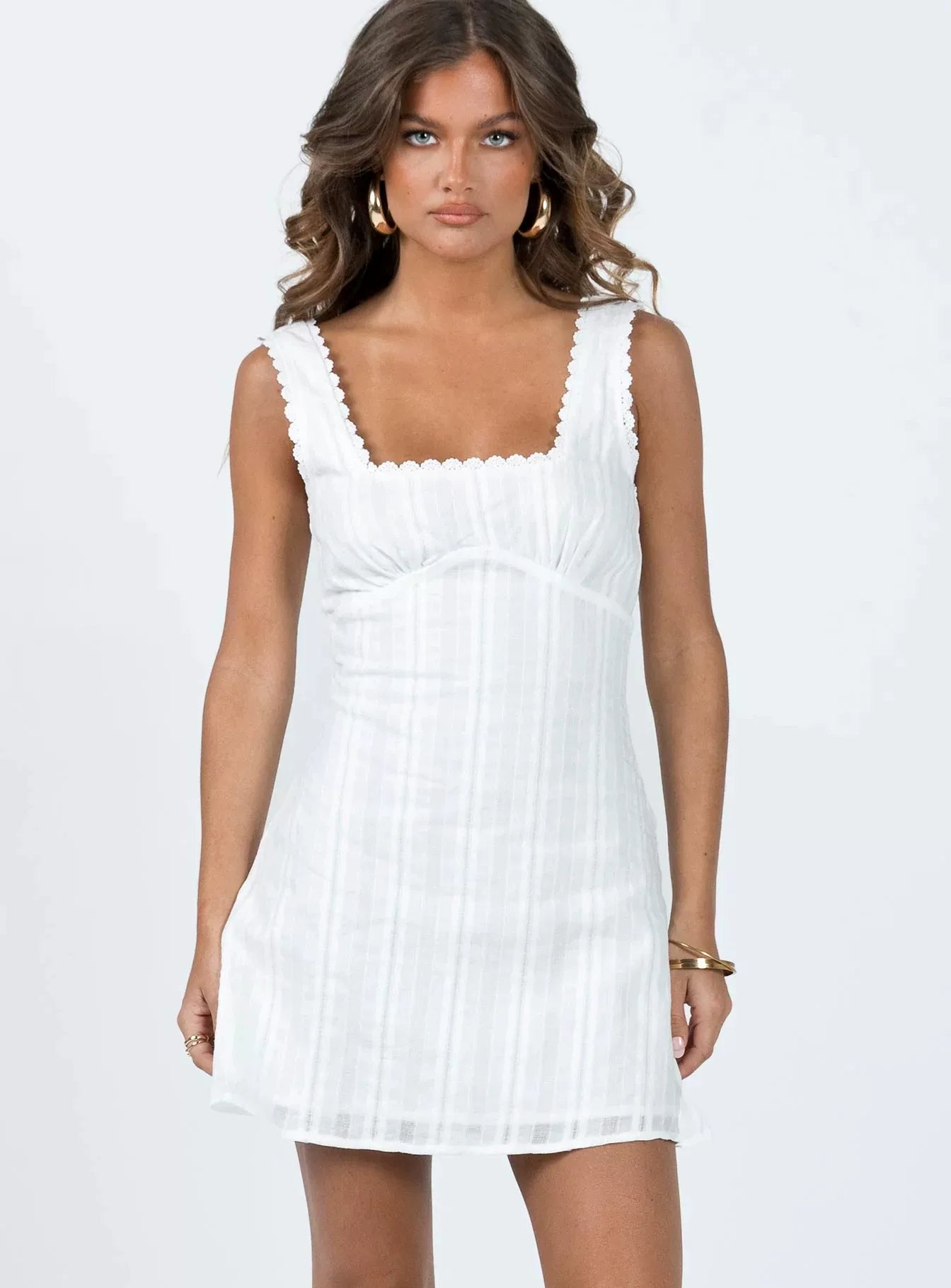 Princess Polly sexy spicy girl square neckline dew sweet lace lace lace slim fit sleeveless short skirt dress