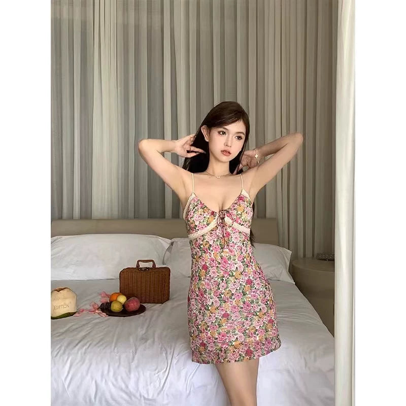 Princess Polly original European and American lace patchwork camisole dress sexy V-neck slim fit hip hugging long skirt