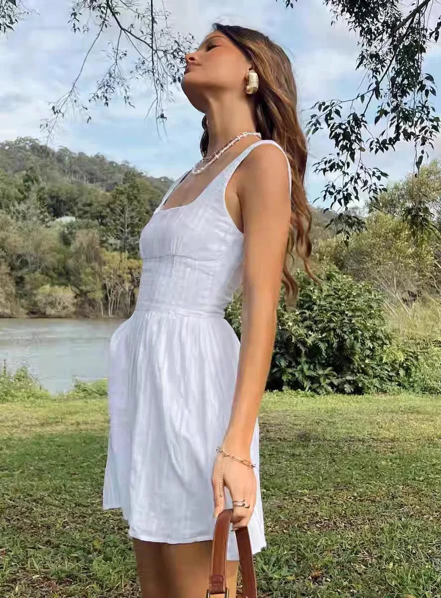 Princess Polly European Hot Girl White Retro Pure Cotton Texture Waist Mini Square Neck Dress