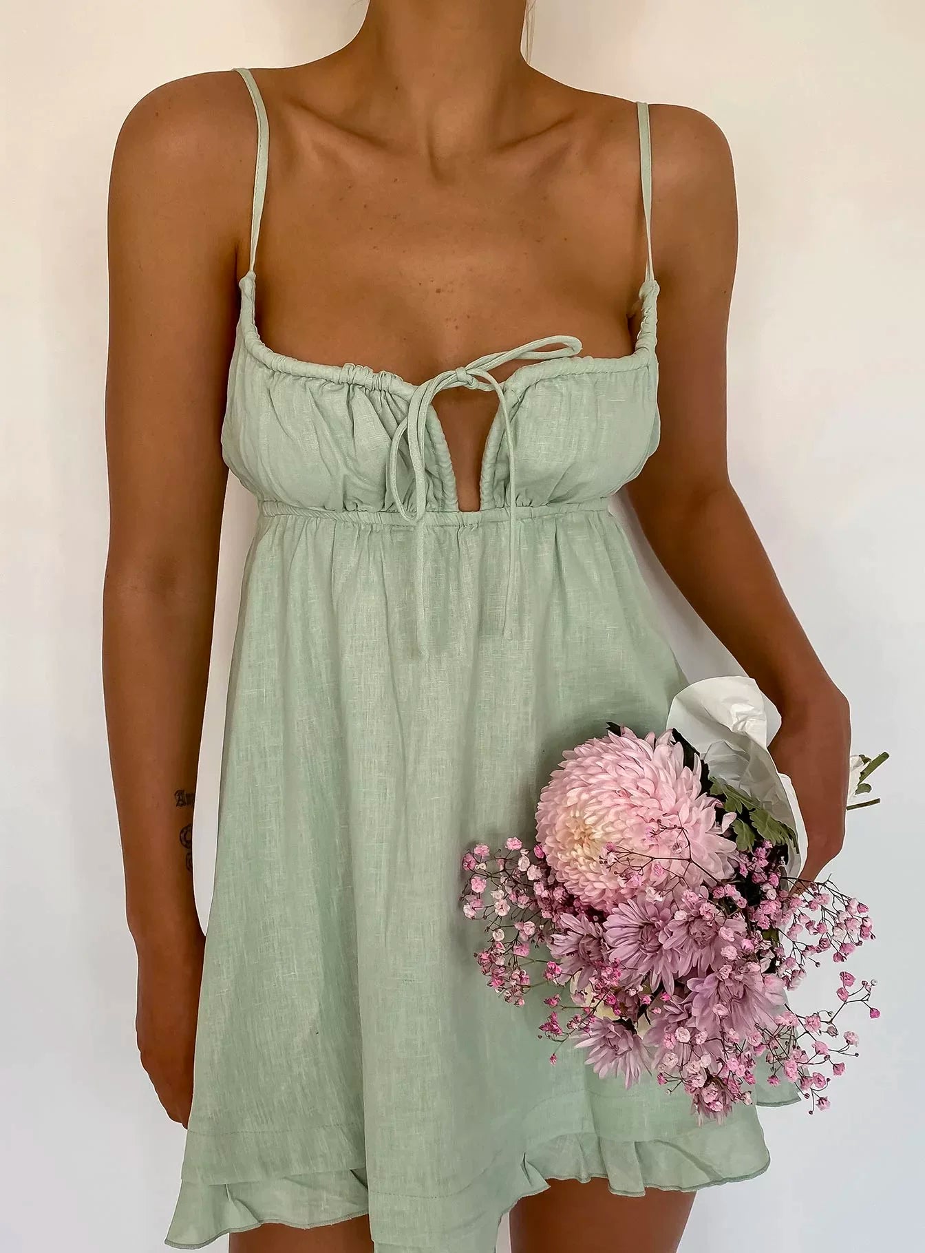 Princess Polly Yang Chaoyue's pure desire style camisole dress with straps and backless look, mini