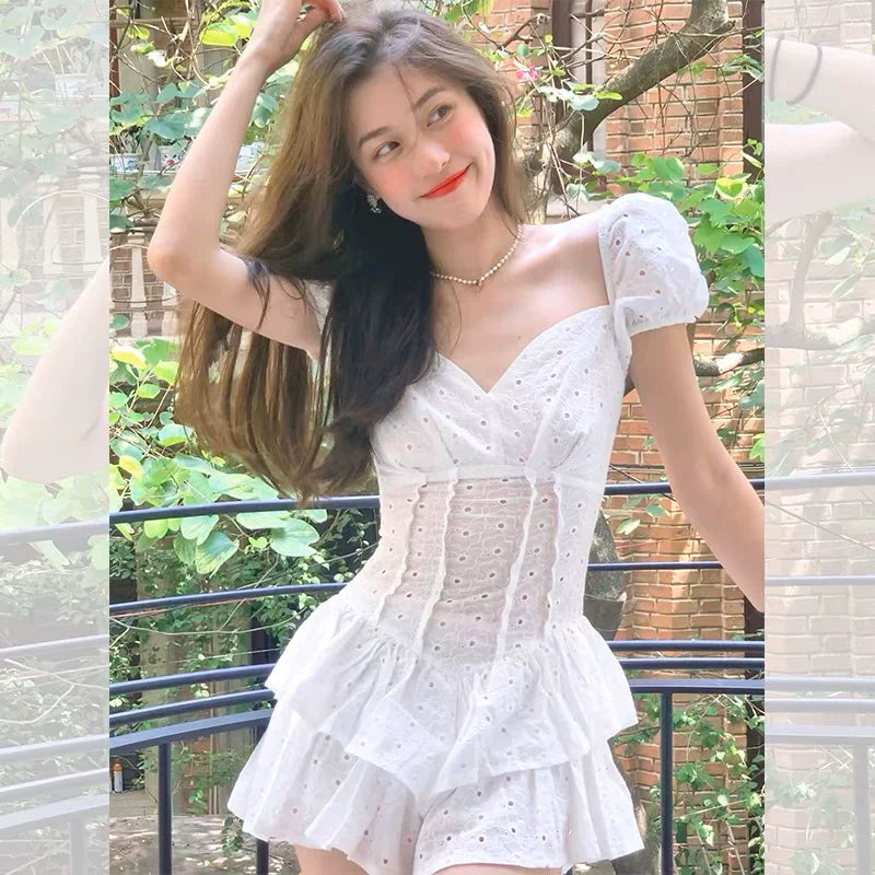 Princess Polly French gentle style white bubble sleeve dress with female design sense, niche waist cinching skirt