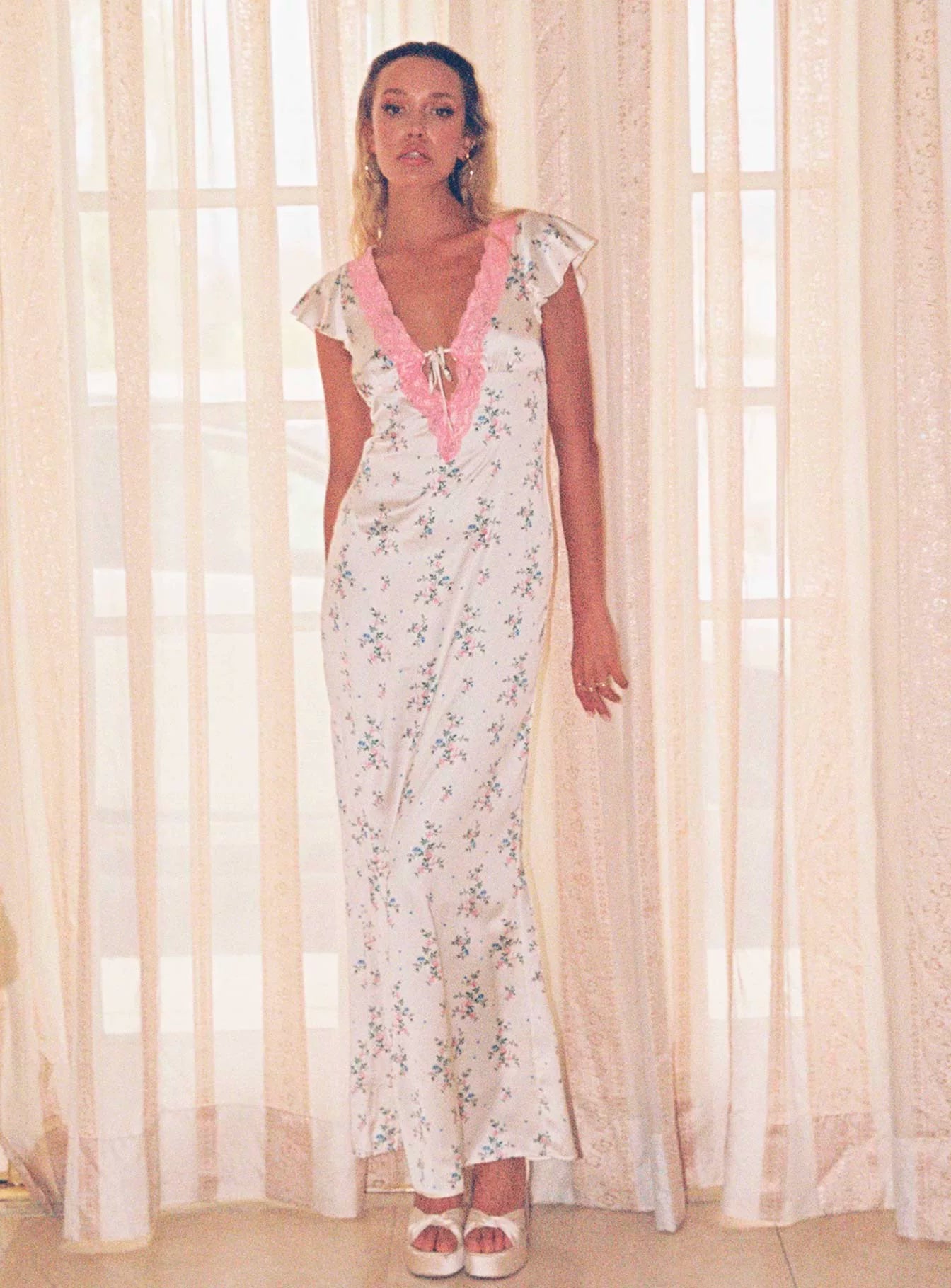 Princess Polly Vacation Wind Shattered Flower Bud Silk Edge Soft Light Satin Angel Wing Long Dress