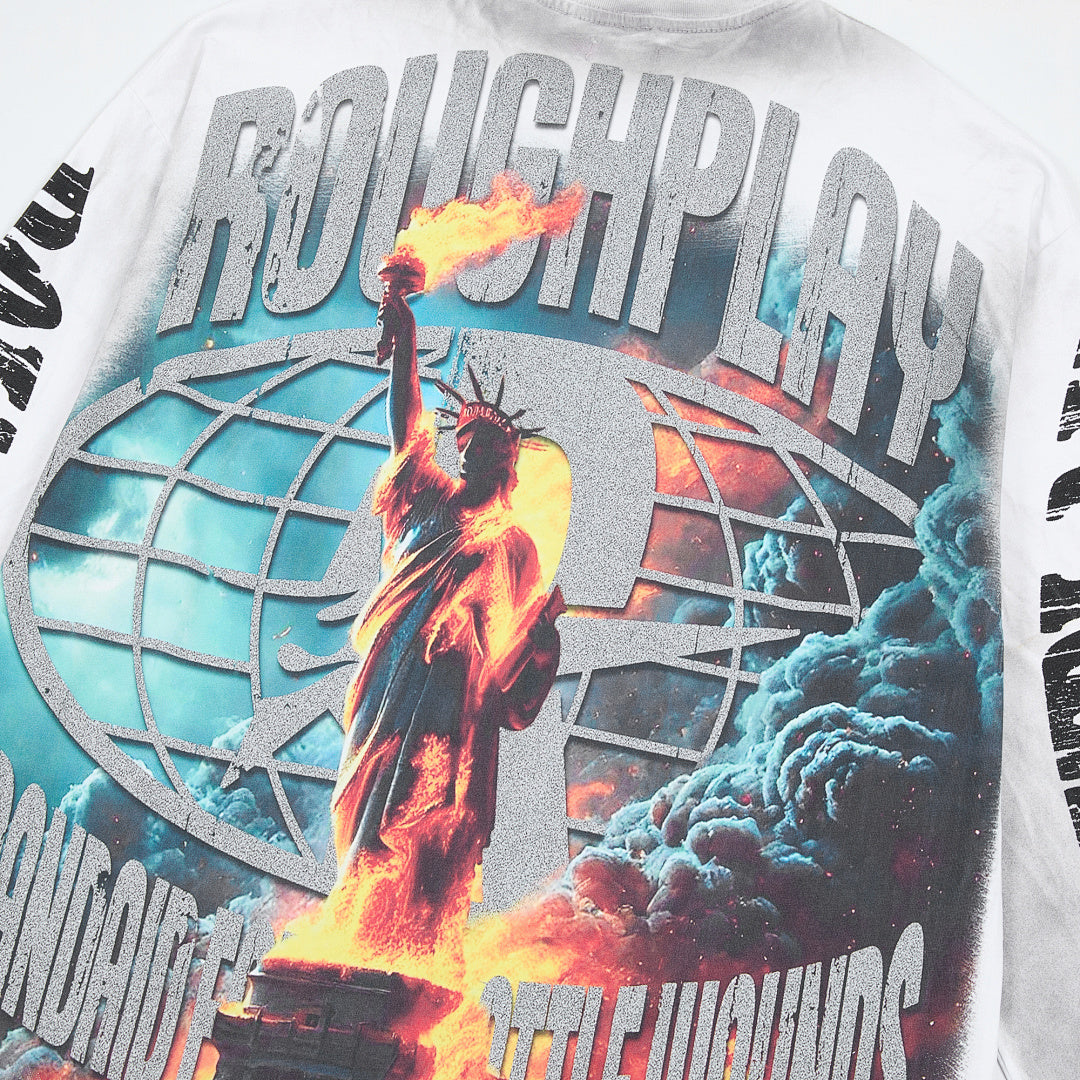 Washed White Statue Of Liberty Graphic Long Sleeve Tee Roughplay Oversized Streetwear T‑Shirt
